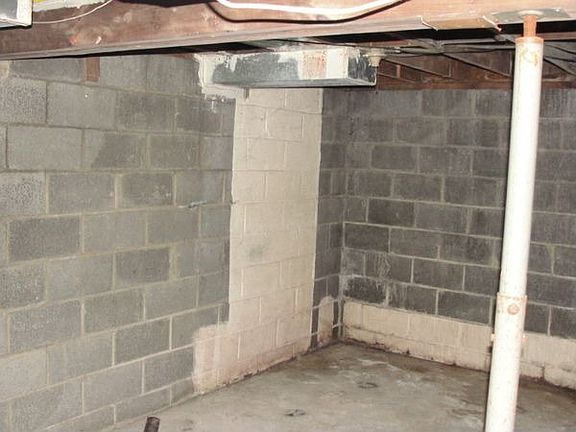 5th image of 545 W Boston Ave