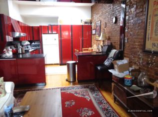 135 Lincoln Pl, Brooklyn, NY 11217