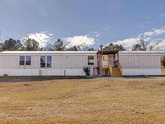 2nd image of 2821 Highway 546