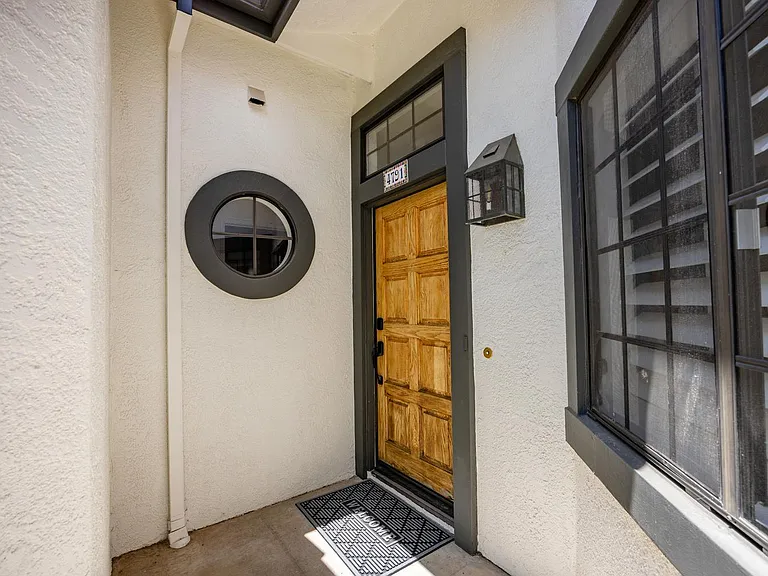 4791 Parma Dr — Photo 3