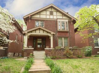 6054 Westminster Pl, Saint Louis, MO 63112
