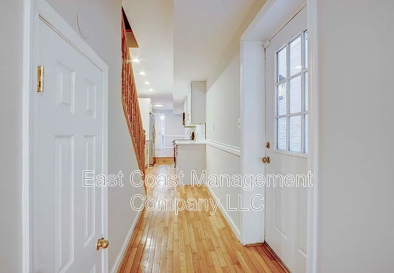 203 S Regester St — Photo 6
