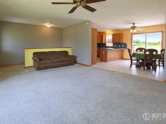 5th image of 16362 Wildwood Valley Dr NE