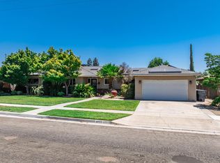 6052 N Spalding Ave, Fresno, CA 93710