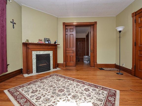 4th image of 113 N Hamilton St