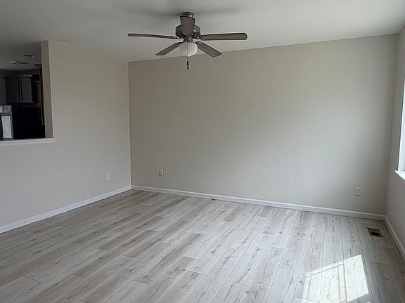 5th image of 6078 N Flanders St