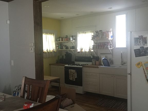3rd image of 5907 Ellen Ave