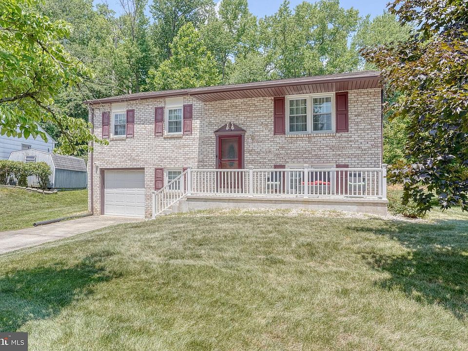 1st image of 1 W Elgin Ct