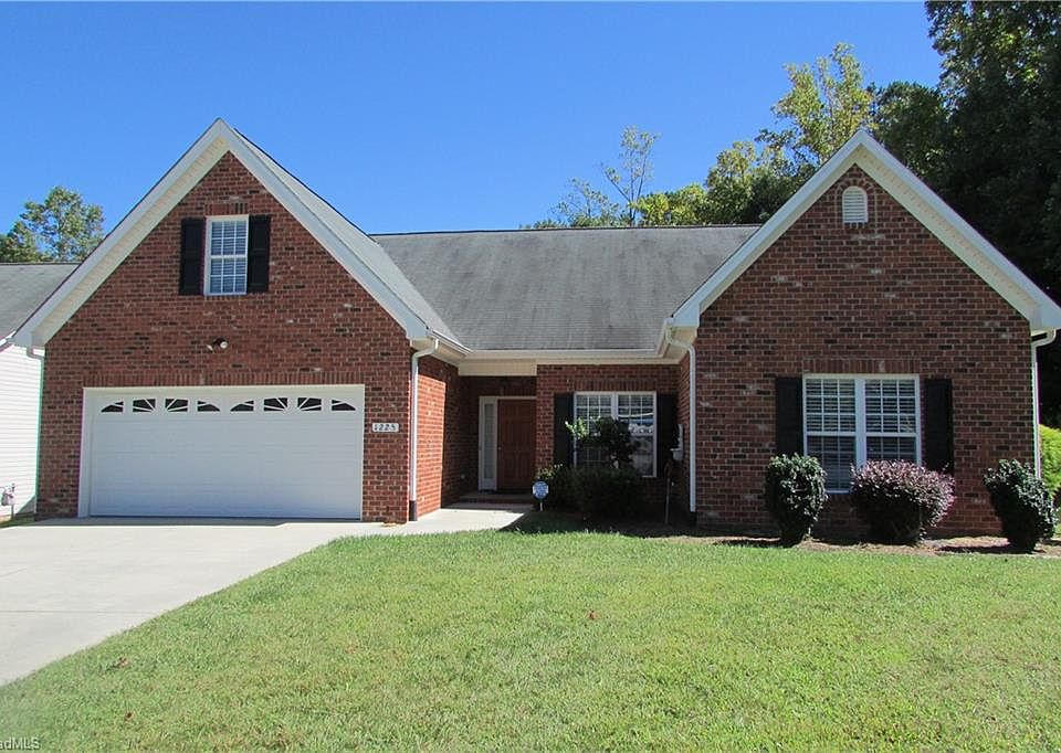 1st image of 1225 Hudgins Hill Ct