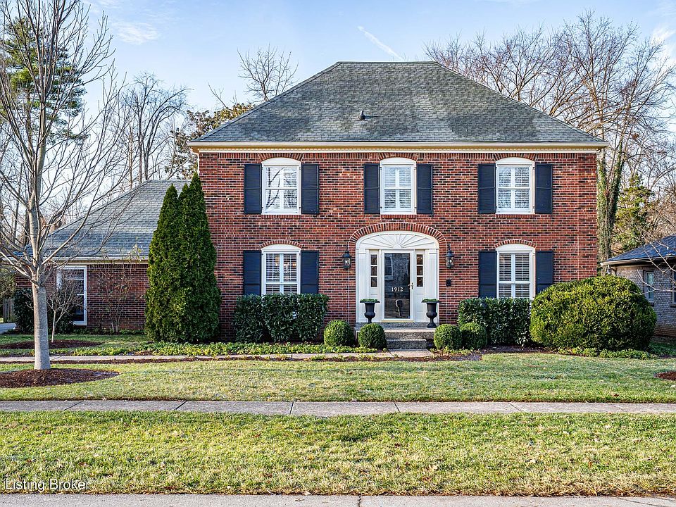 1st image of 1912 Bainbridge Row Dr