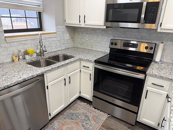 3rd image of 2264 Rule Ave APT C