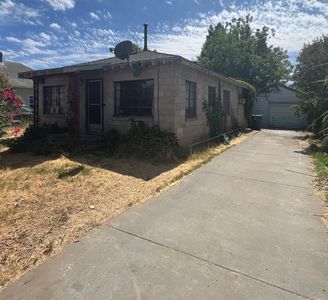 1017 S Gertrude Ave, Stockton, CA, 95215