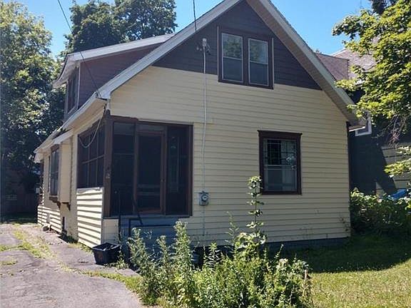 2nd image of 147 W Matson Ave