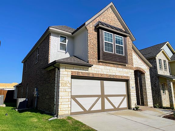 2nd image of 2025 Dove Creek Ln