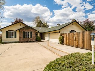 2955 NE Alpenglow Pl, Bend, OR 97701