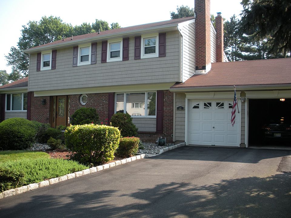 Front-2 Car Garage