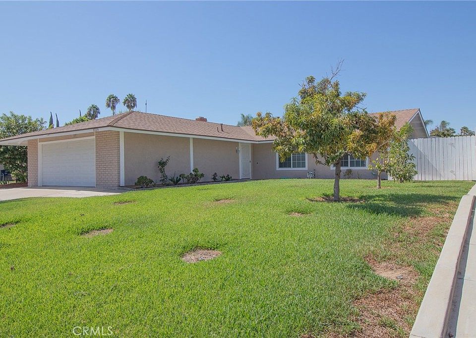 1st image of 9229 Delano Dr