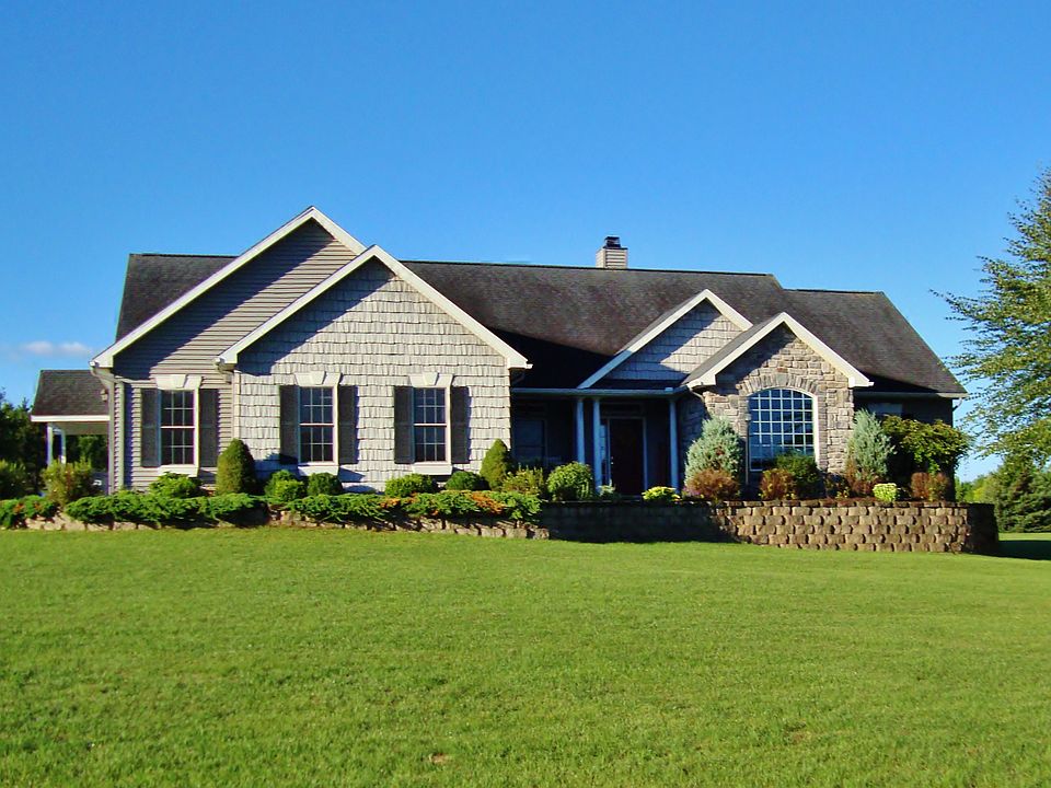 WELCOME to 234 Packwood Rd.