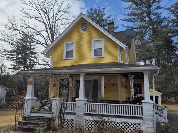 885 Park Ave, Lock Haven, PA 17745