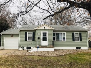 1504 W 1st St, Abilene, KS 67410