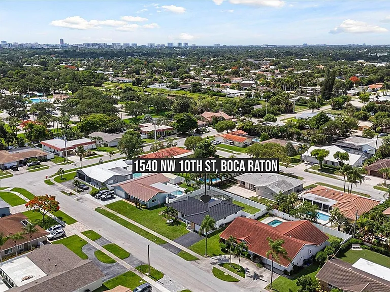 1540 NW 10th St — Photo 30