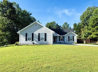 605 Saddle Shoals Dr, Lawrenceville, GA 30046