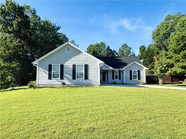 605 Saddle Shoals Dr, Lawrenceville, GA 30046