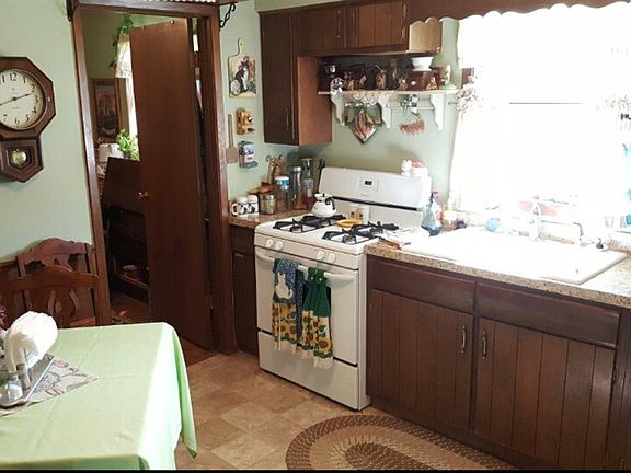 2nd image of 5619 Johnson Dr