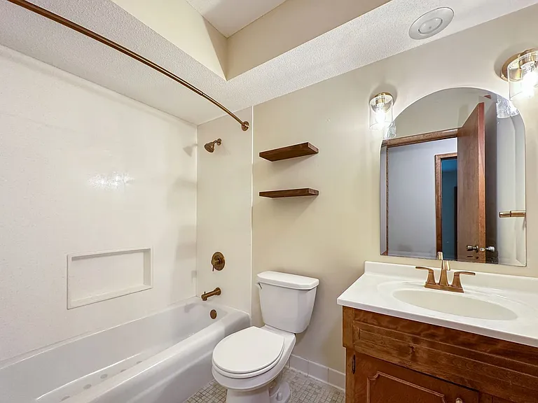 3830 Union Terrace Ln N — Photo 12