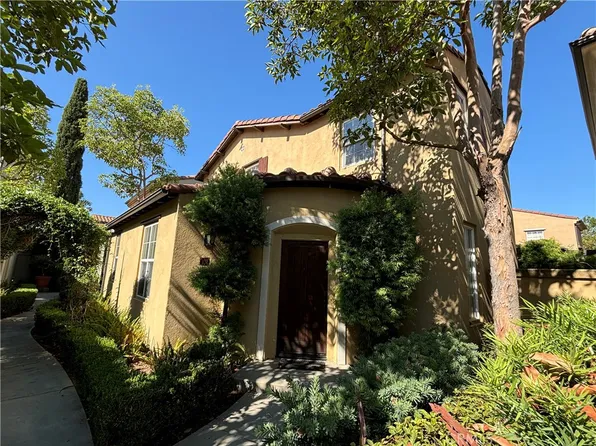 102 Chantilly, Irvine, CA 92620