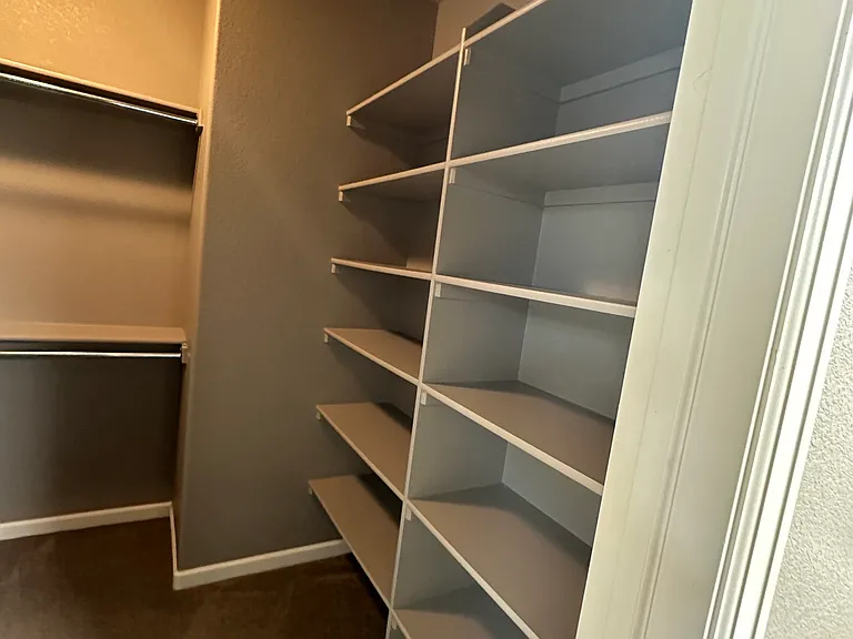509 Deville Dr — Photo 10