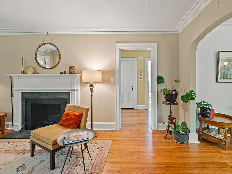 321 Milledge Hts — Photo 4