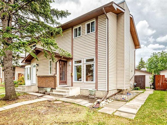 3rd image of 75 E Cedardale Cres SW