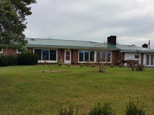1st image of 82 Westview Dr