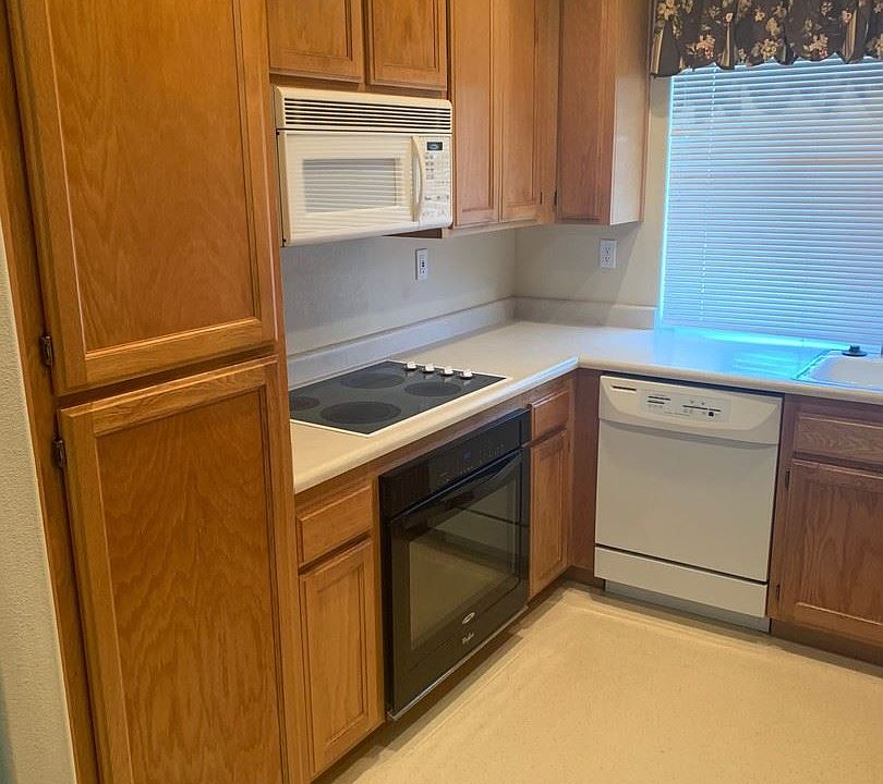1st image of 719 Glen Miller Dr