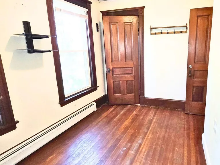 659 Southbridge St #2 — Photo 7