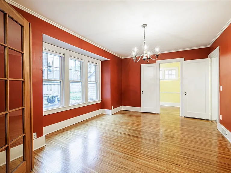 100 Highland Ave #1 — Photo 15