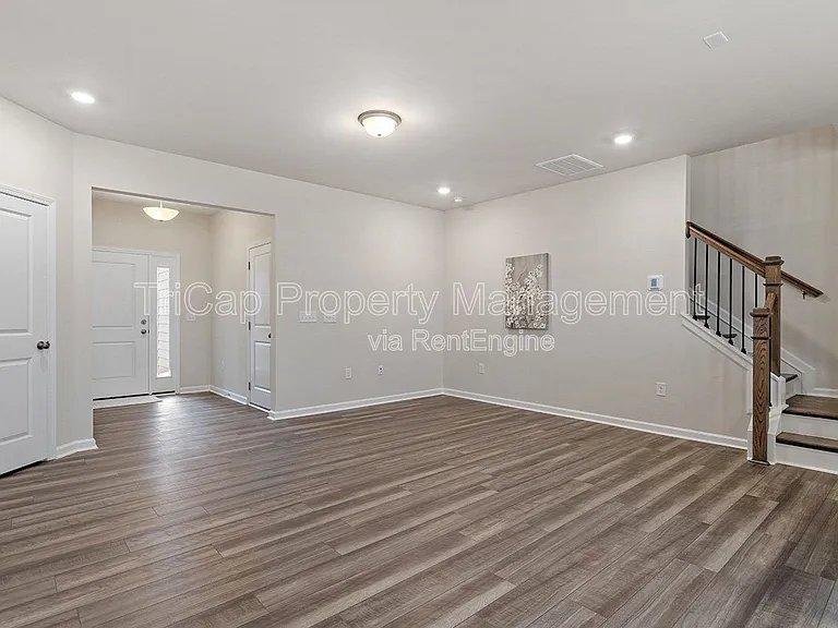 416 Glen Clova Dr — Photo 10