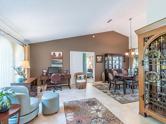 5th image of 14801 Green Valley Blvd
