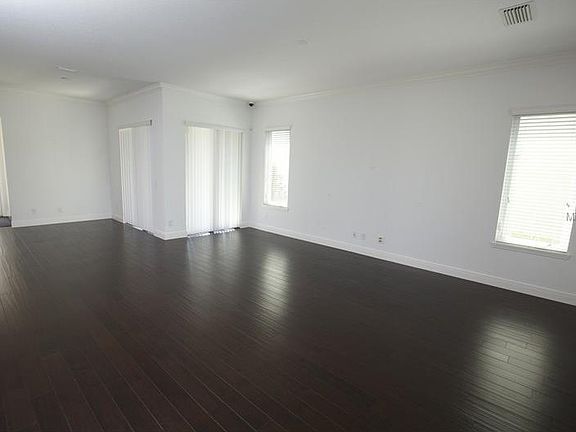 5th image of 8358 Lower Perse Cir