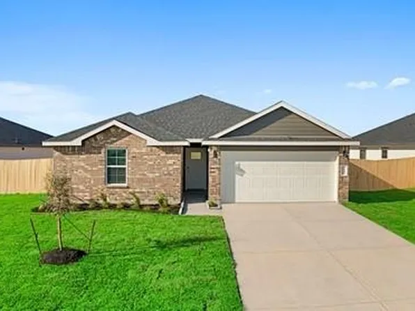 1519 Splashing Wave Dr, Iowa Colony, TX 77583