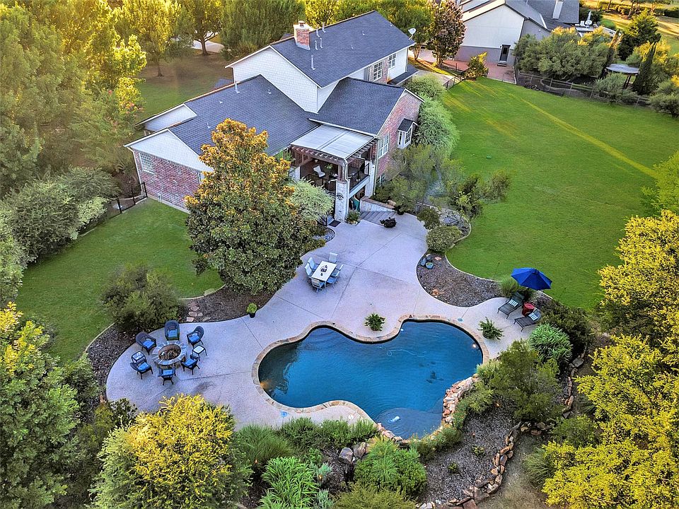 1st image of 10040 Little Horn Cir