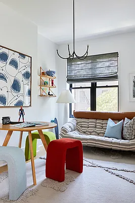 Sold by Douglas Elliman | media 19