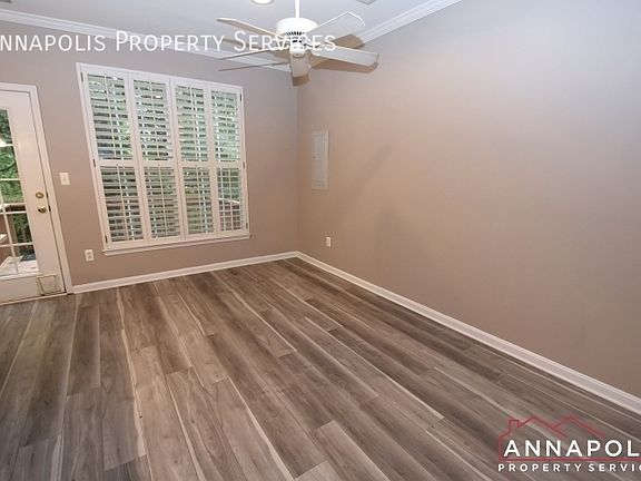 4th image of 30 Harbour Heights Dr