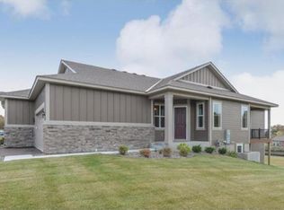 6325 133rd Street West Dr, Savage, MN 55378