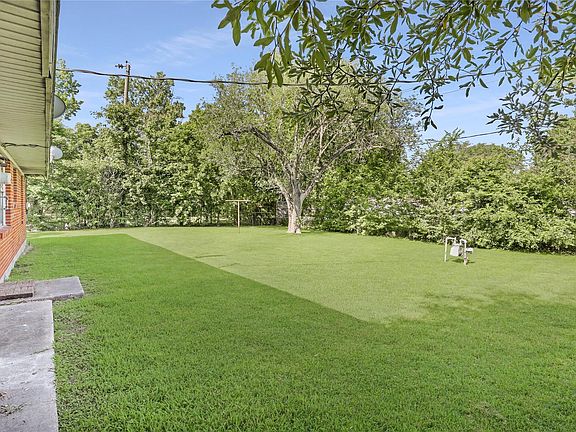 4th image of 1206 Trenton Ln