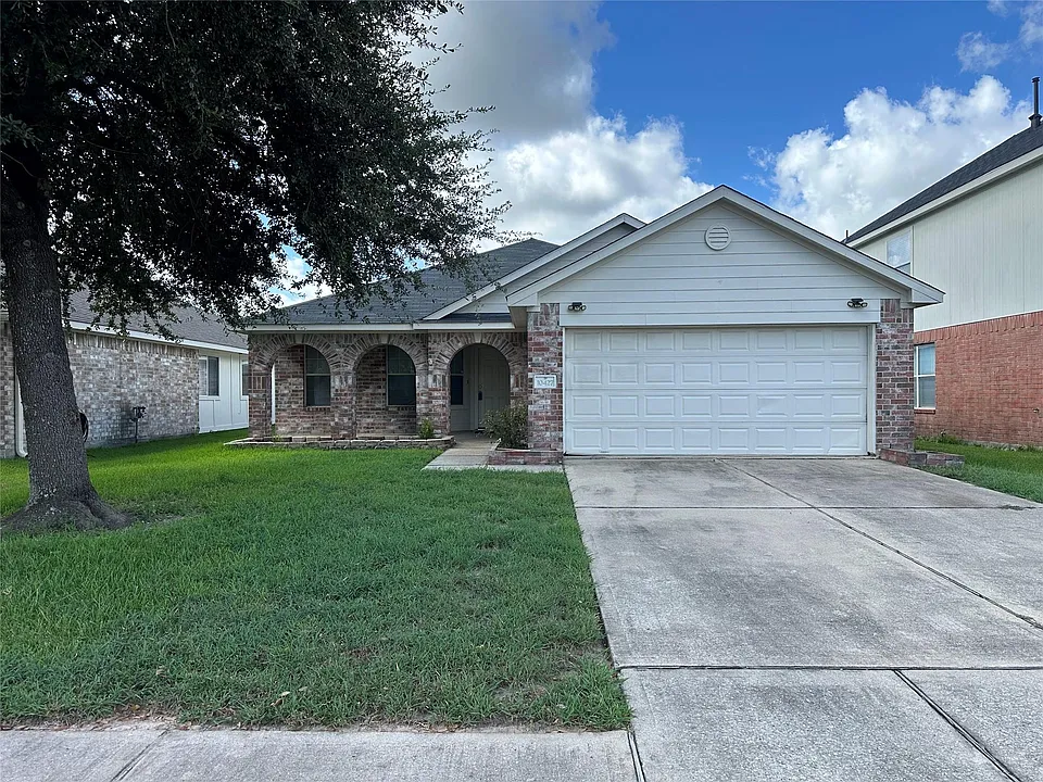 10427 Hamlet Vale Ct