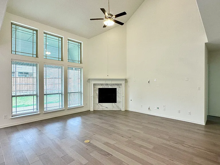 2821 Adon Springs Ln — Photo 11