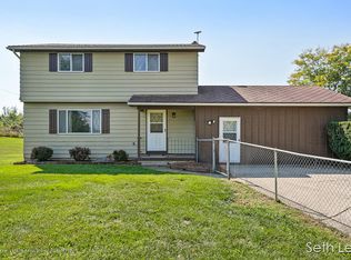 10122 Vanburen Rd, Portland, MI 48875