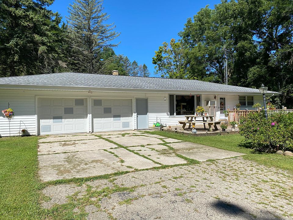 1st image of N6008 Hilltop Ln
